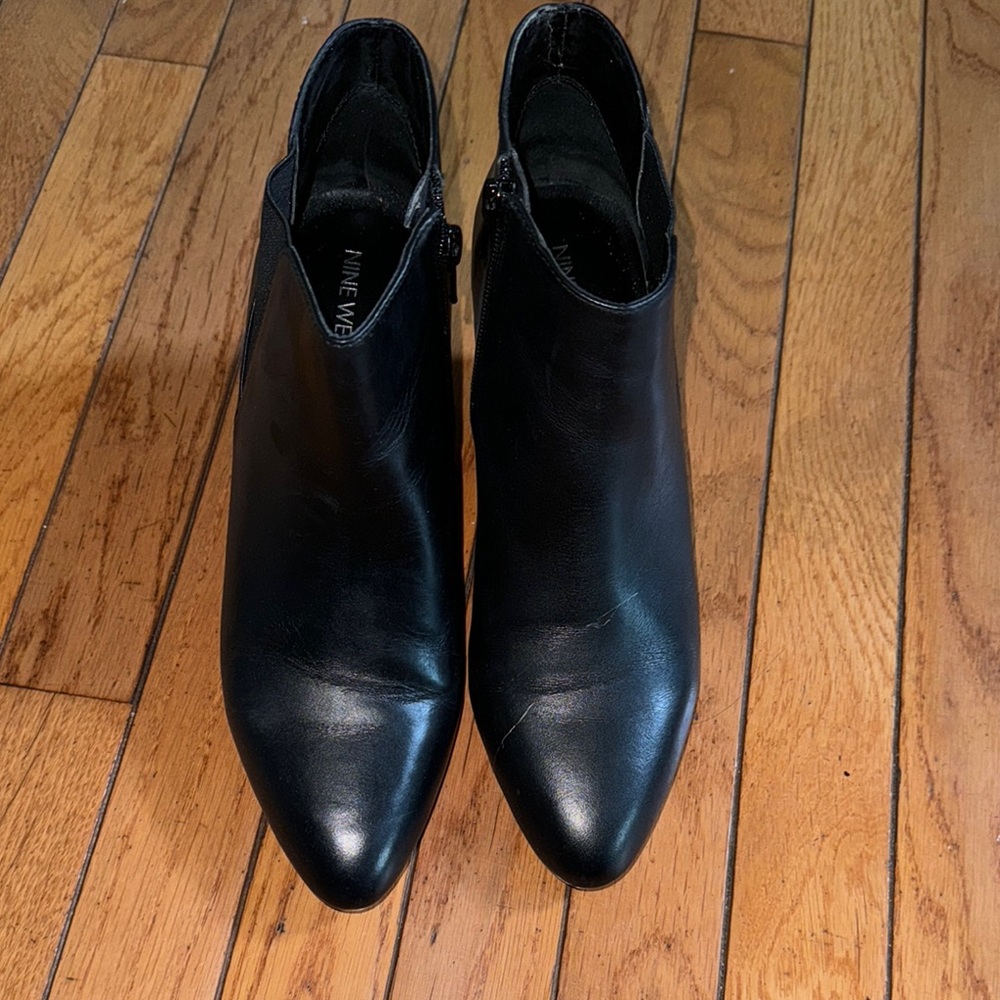 Nine West Black Ankle Booties Sleek Minimalist Design